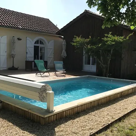Caprice A Avec Piscine Chauffee Feriehus *
