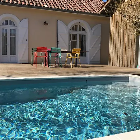 Caprice A Avec Piscine Chauffee בית נופש