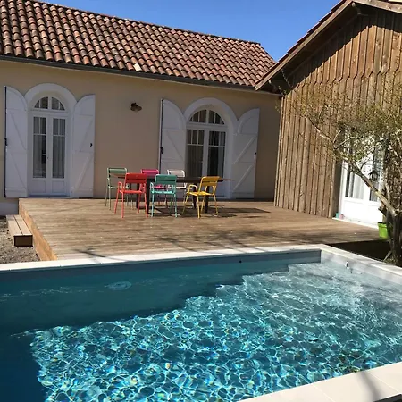 בית נופש Caprice A Avec Piscine Chauffee אנדרנוס-לה-באינס