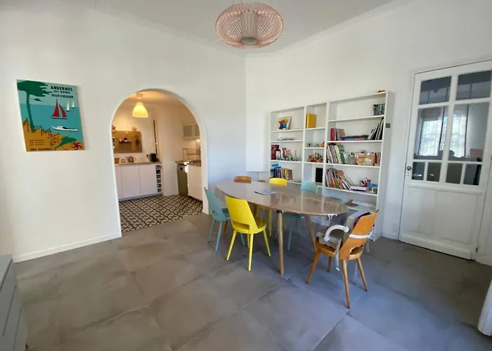 Caprice à Avec Piscine Chauffée Hébergement de vacances *