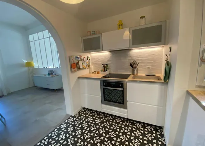 Caprice à Avec Piscine Chauffée Hébergement de vacances *